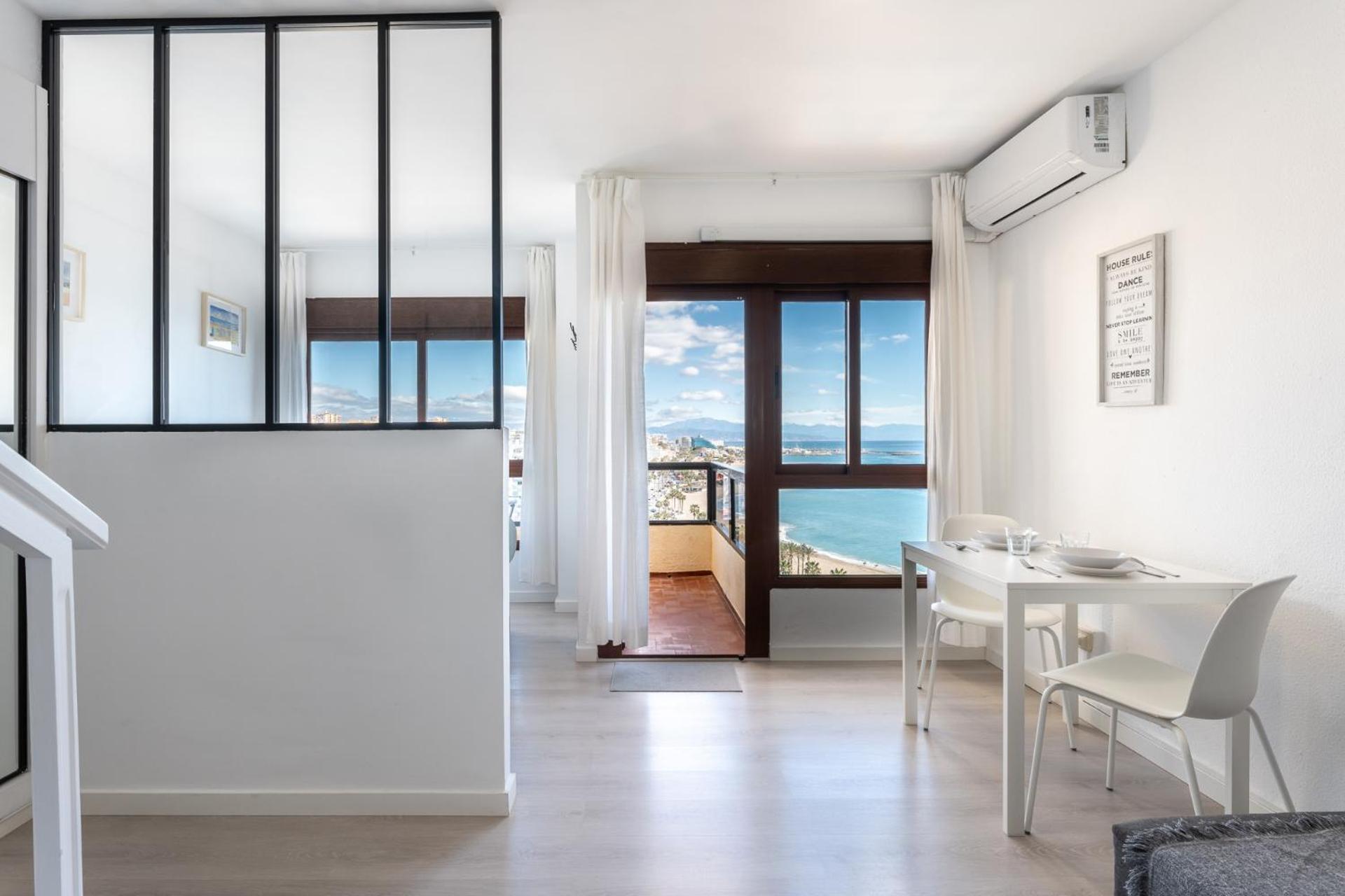 Appartamento BHost - Torrealmádena Benalmádena Esterno foto