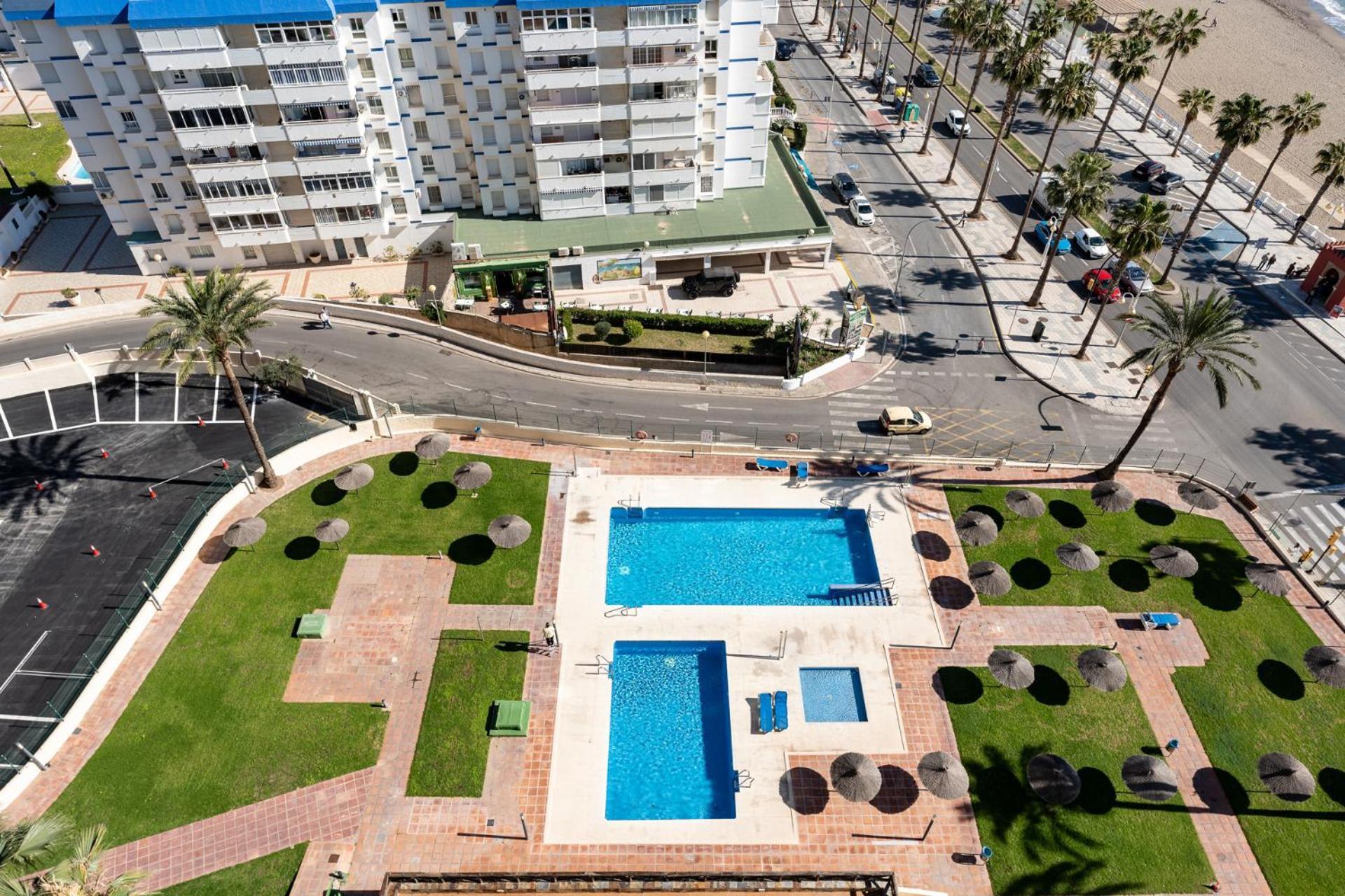 Appartamento BHost - Torrealmádena Benalmádena Esterno foto